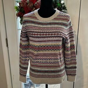 Abercrombie & Fitch crew neck sweater, Size Medium, 30% Merino wool.